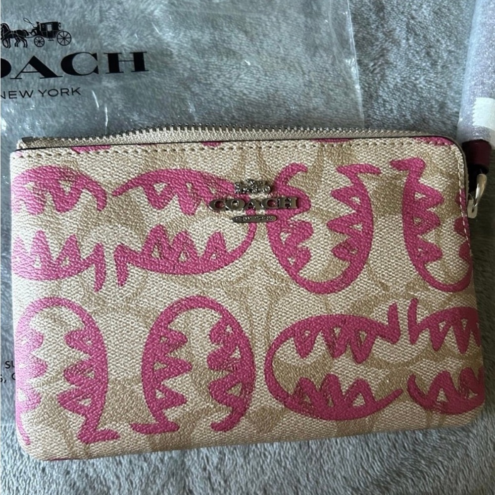 Coach Pink and Tan Women's Bag